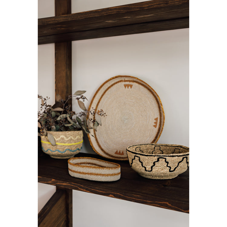 Linear Seagrass Oval Tray