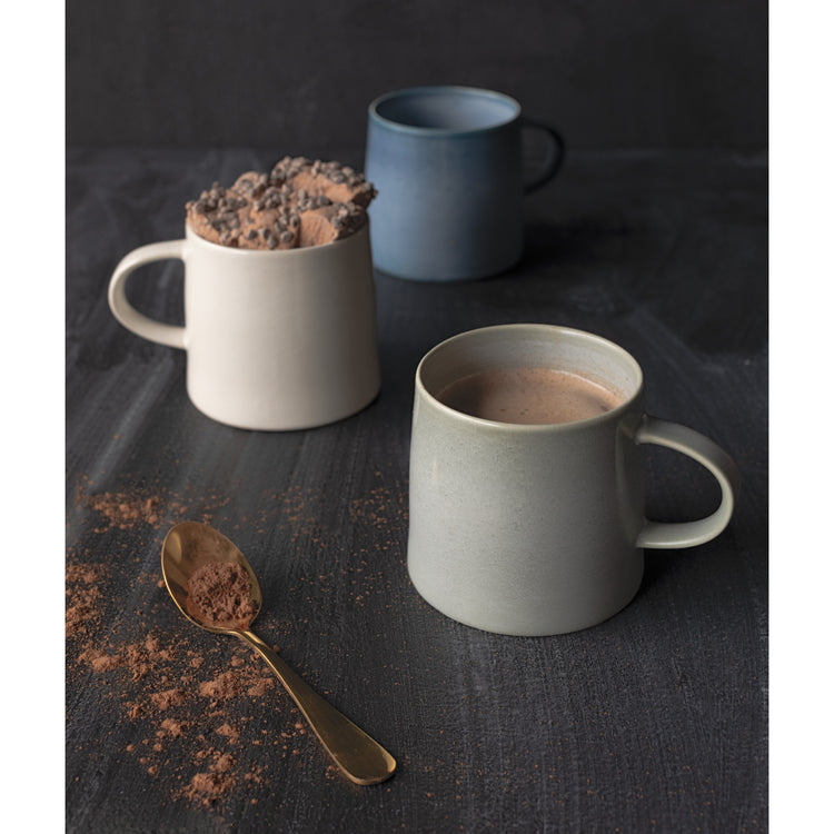 Aquarius Oyster Mug