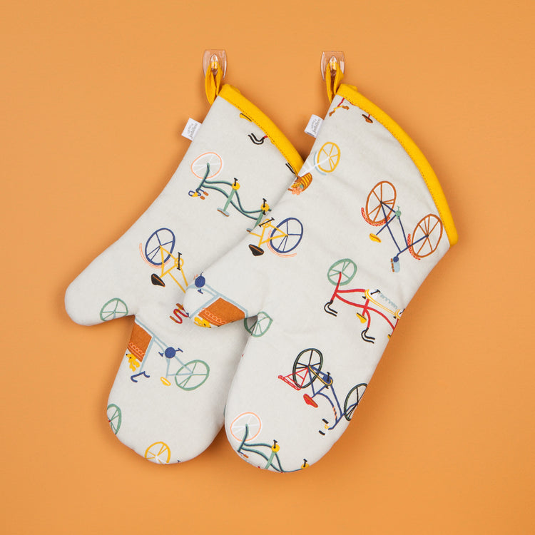 Ride On Oven Mitts Set of 2