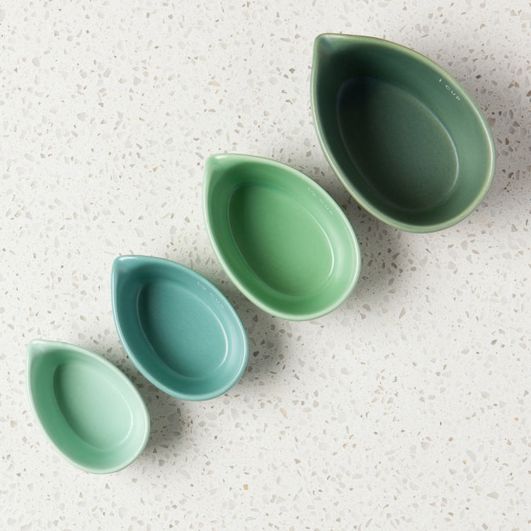 Leaf Stoneware Measuring Cups Set of 4