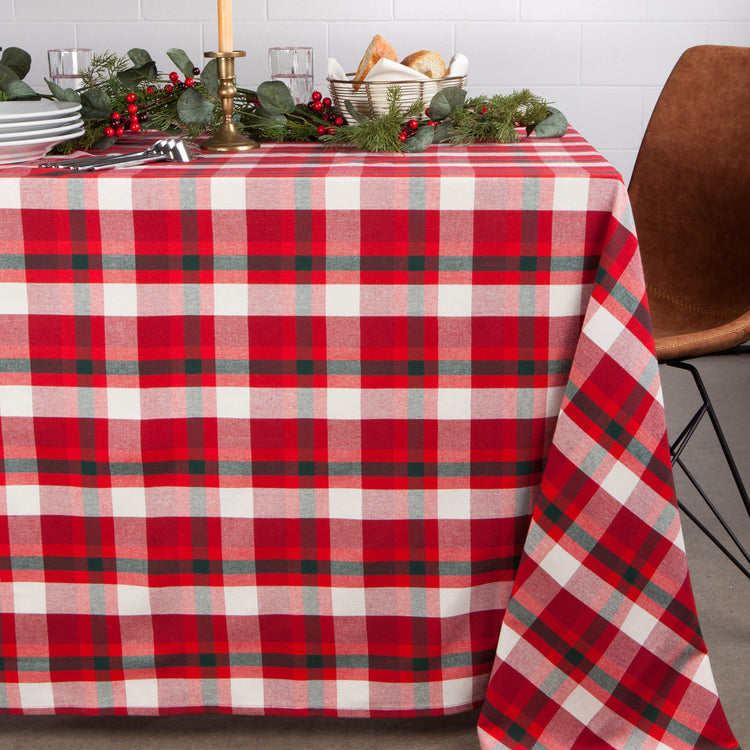 Second Spin Tannenbaum Tablecloth 120 x 60 inches