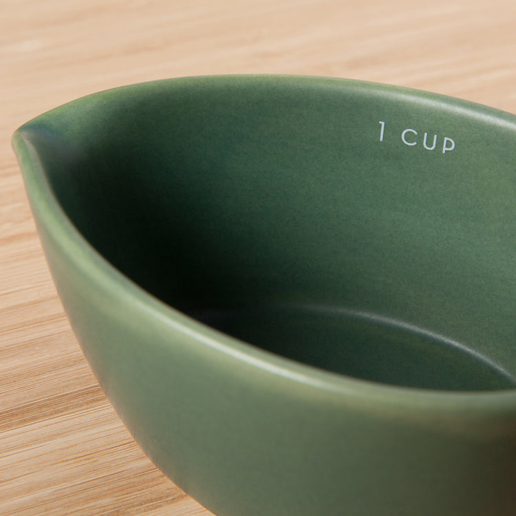 Leaf Stoneware Measuring Cups Set of 4
