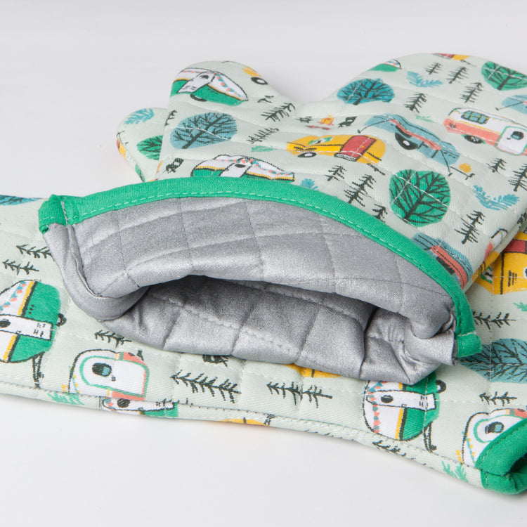Happy Camper Chef Oven Mitt