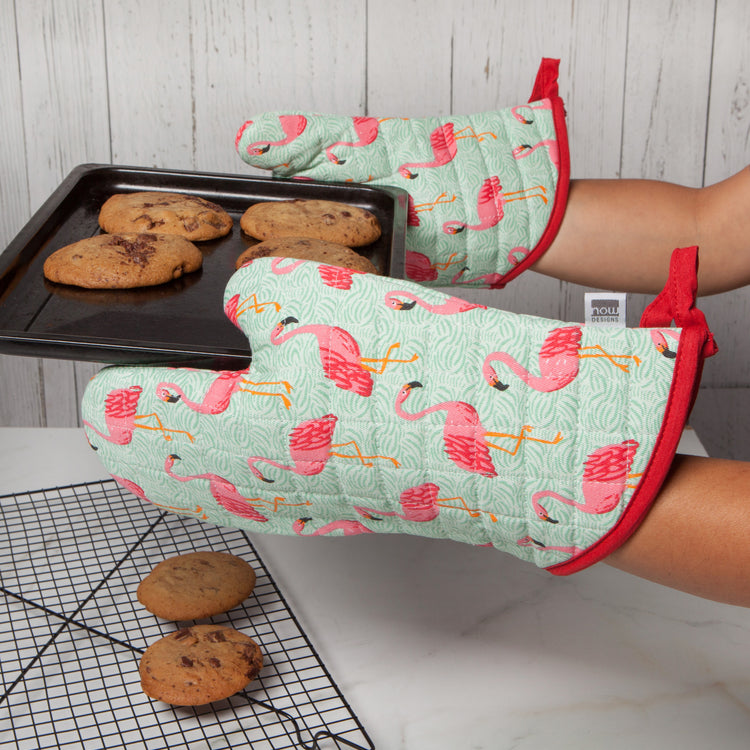 Flamingos Chef Quilted Oven Mitt