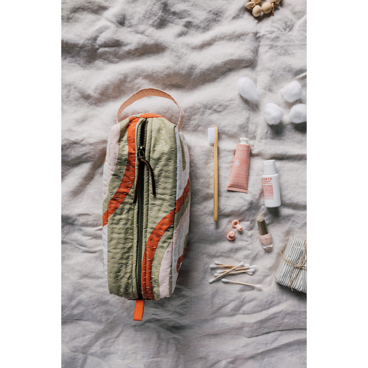 Knoll Formation Dopp Bag