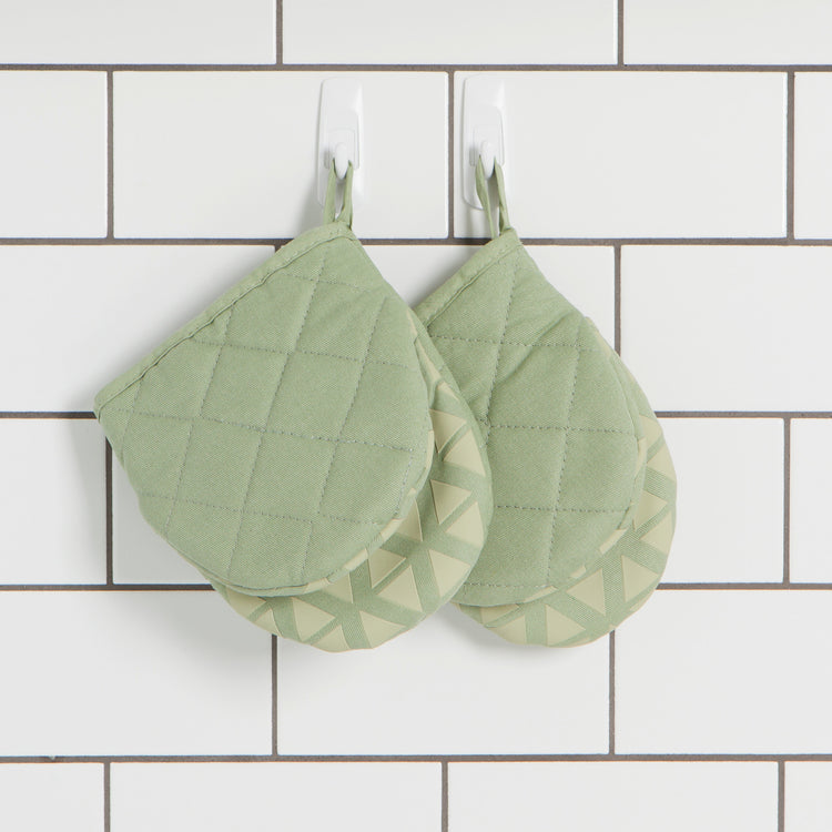 Grabber Mitt Sage Green