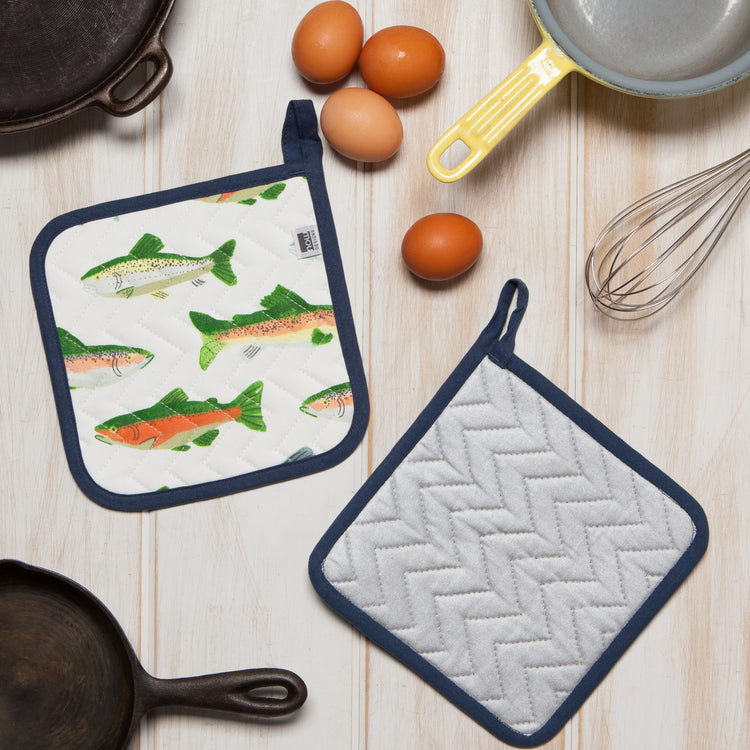 Gone Fishin Cotton Quilted Pot Holder 8 inch