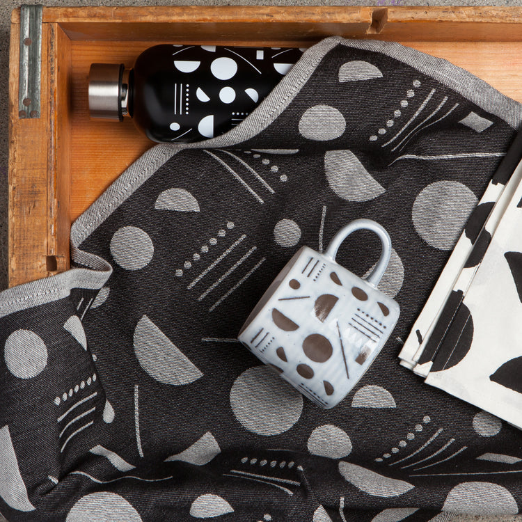 Domino Jacquard Dishtowel