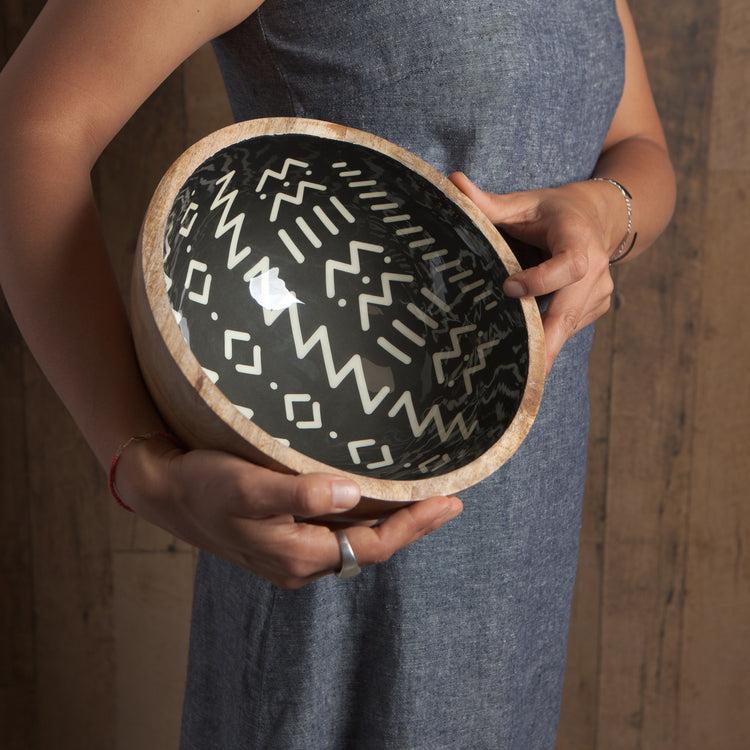 Ziggy Mango Wood Serving Bowl