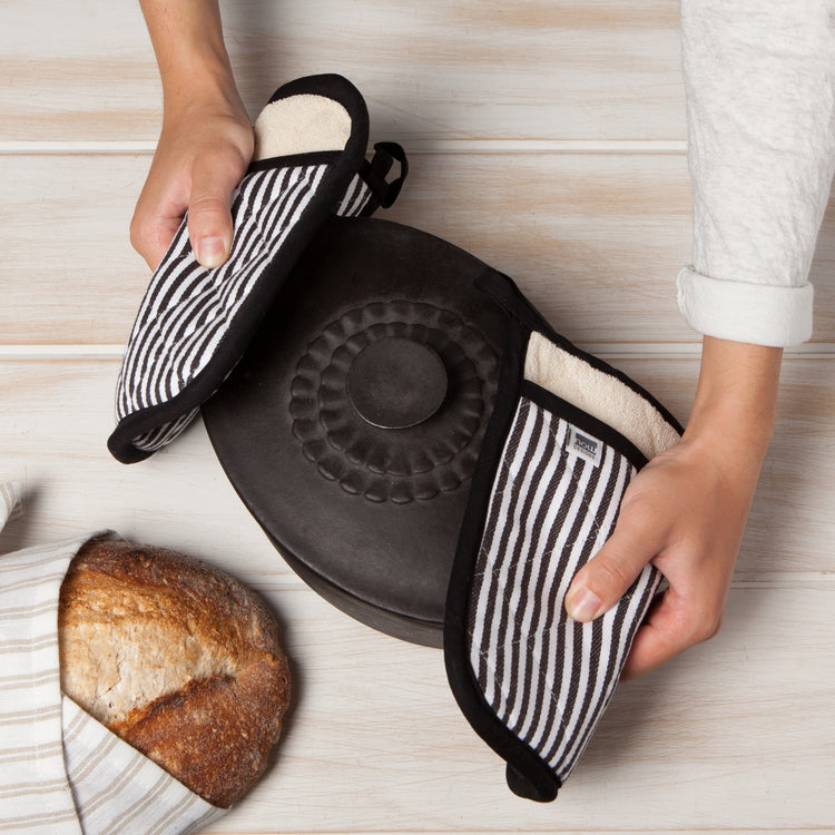 Superior Black Narrow Stripe Pocket Potholder