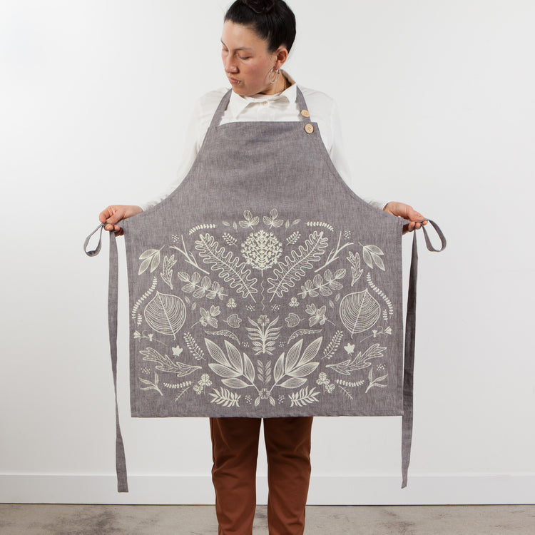 Laurel Spruce Apron