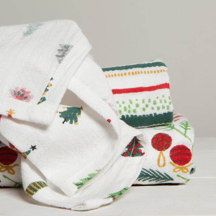 Merry And Bright Baker's Floursack Dishtowels Set of 3