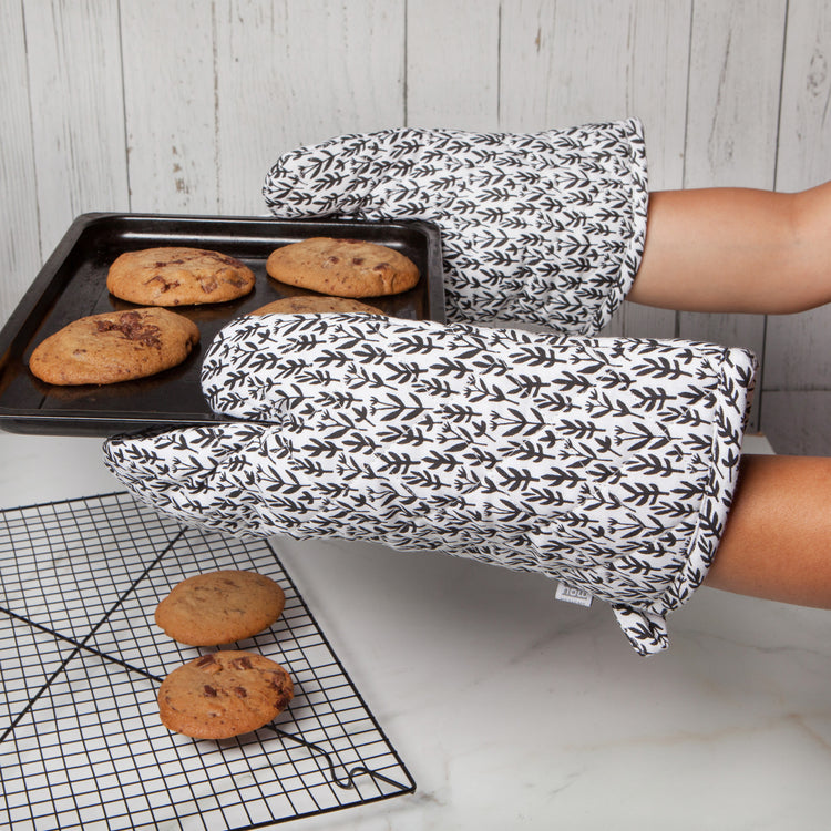 Mimi Classic Oven Mitt
