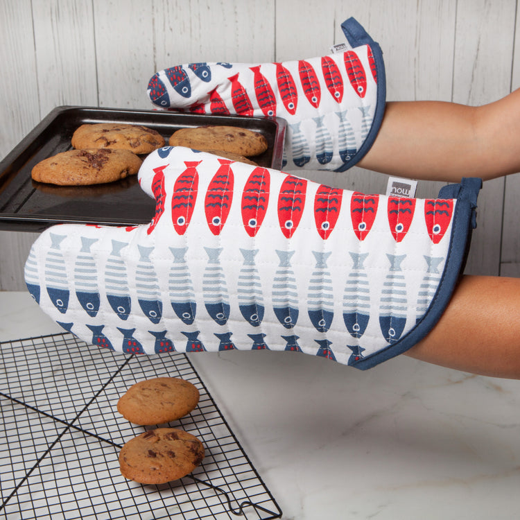 Little Fish Chef Quilted Oven Mitt