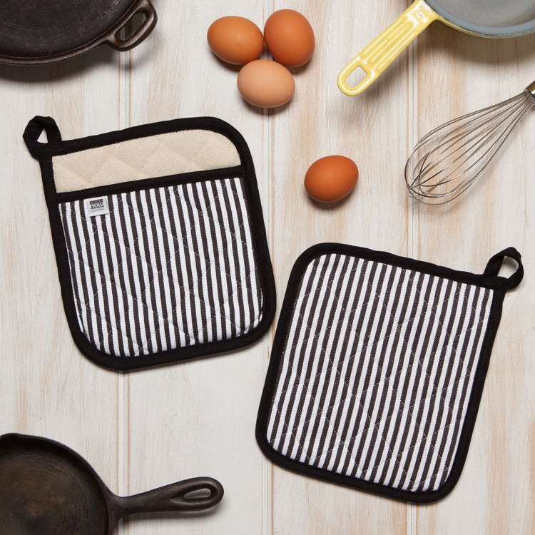 Superior Black Narrow Stripe Pocket Potholder