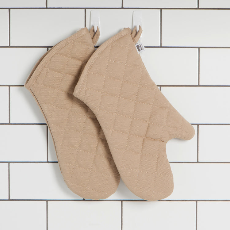 Superior Sandstone Oven Mitt