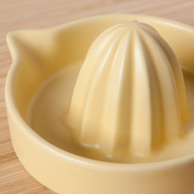 Matte Sunrise Yellow Juicer