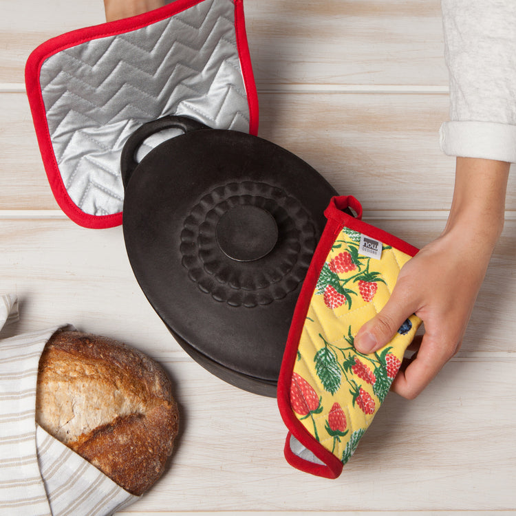Berry Patch Cotton Quilted Pot Holder