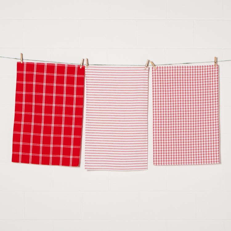Tic Tac Toe Red Dishtowels Set of 3